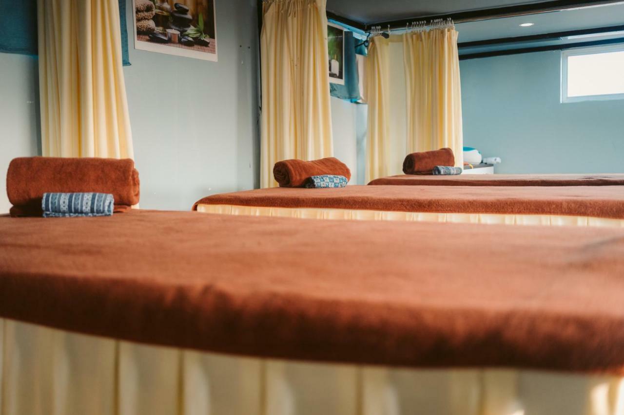 Babylon Garden Hostel ハノイ市 エクステリア 写真